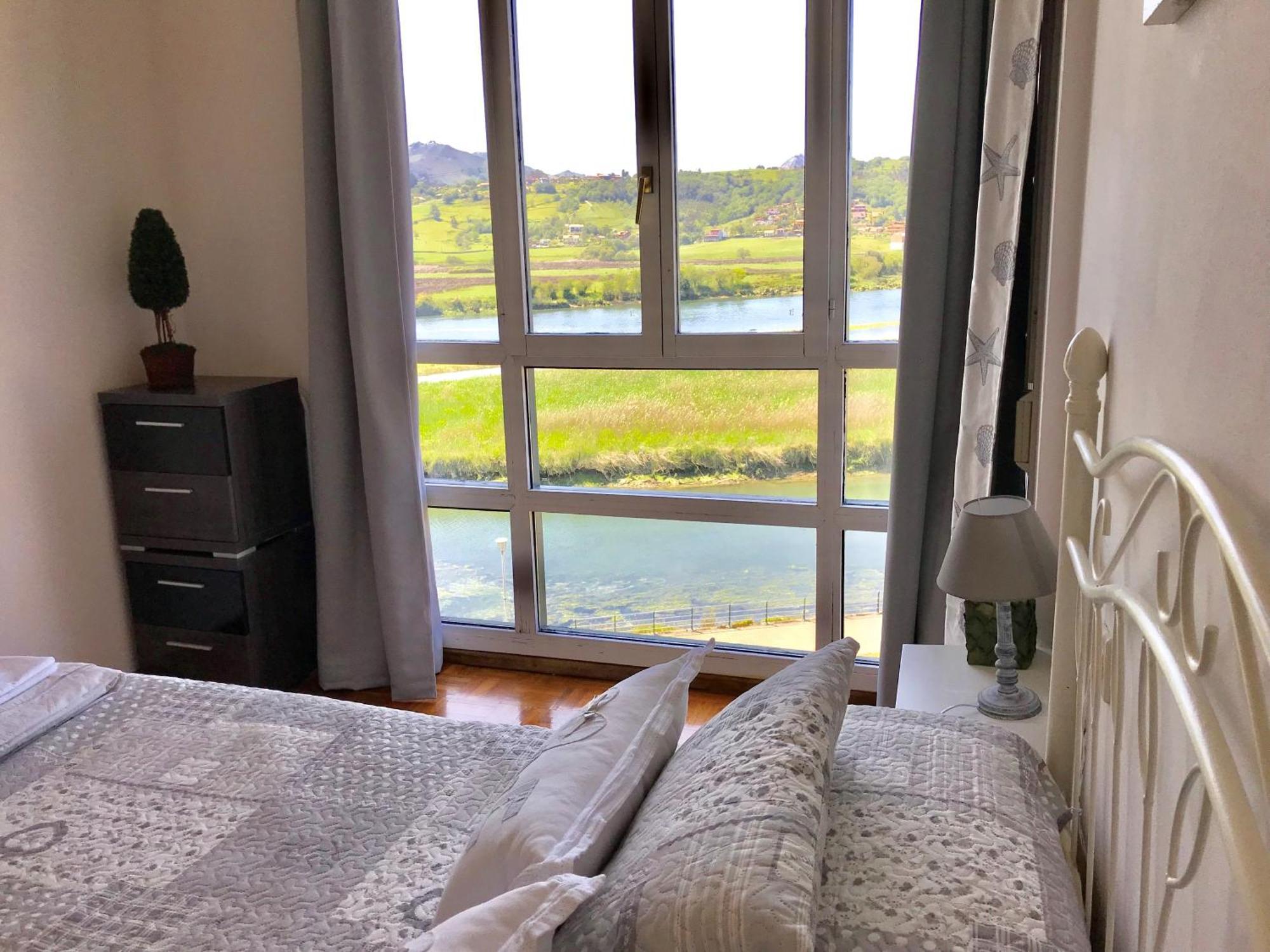 Apartamento Con Vistas Espectaculares Al Rio Sella 리바데세야 외부 사진